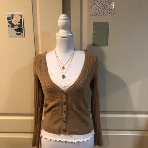 Vintage Y2K Gap Women's Tan Sweater